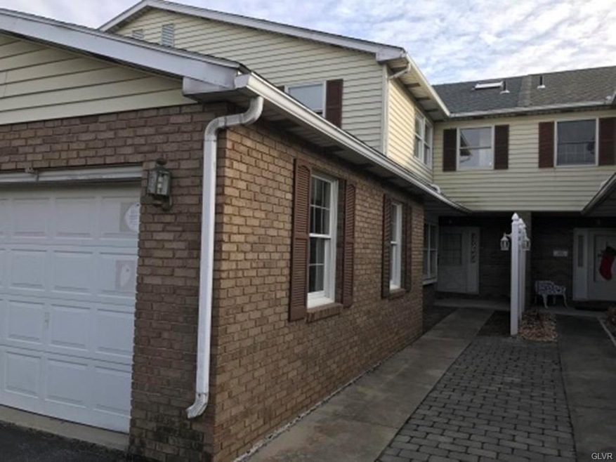 4604 Shuler St, Allentown, PA 18103 - photo 1