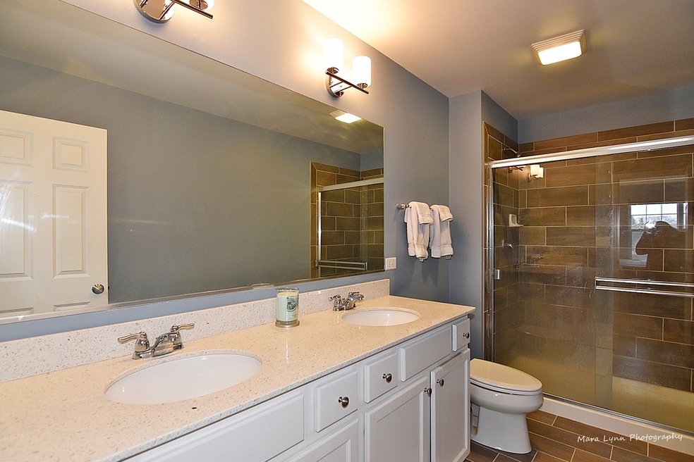 1472 N Charles Ave, Naperville, IL 60563 - photo 1