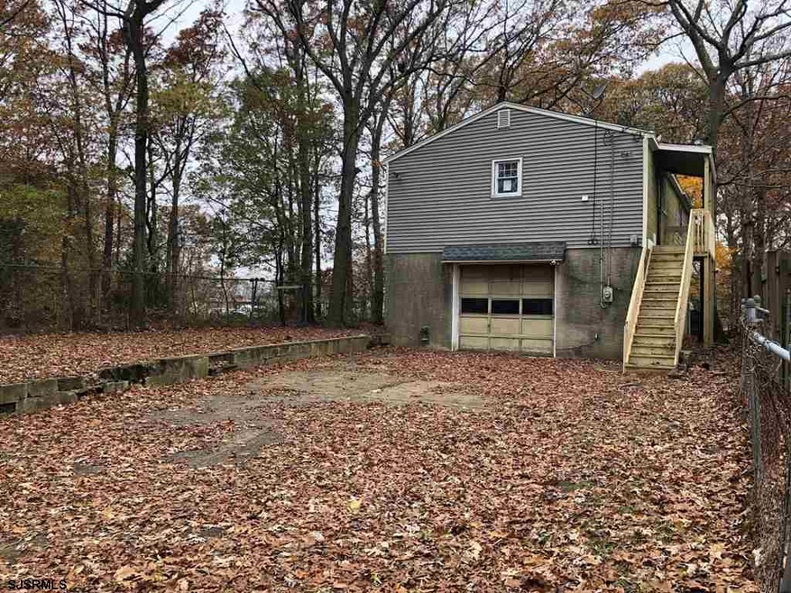 690 W Maryland Ave, Somers Point, NJ 08244 - photo 1