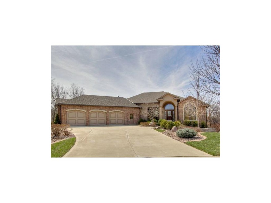 5640 Legler St, Shawnee, KS 66217 - photo 1