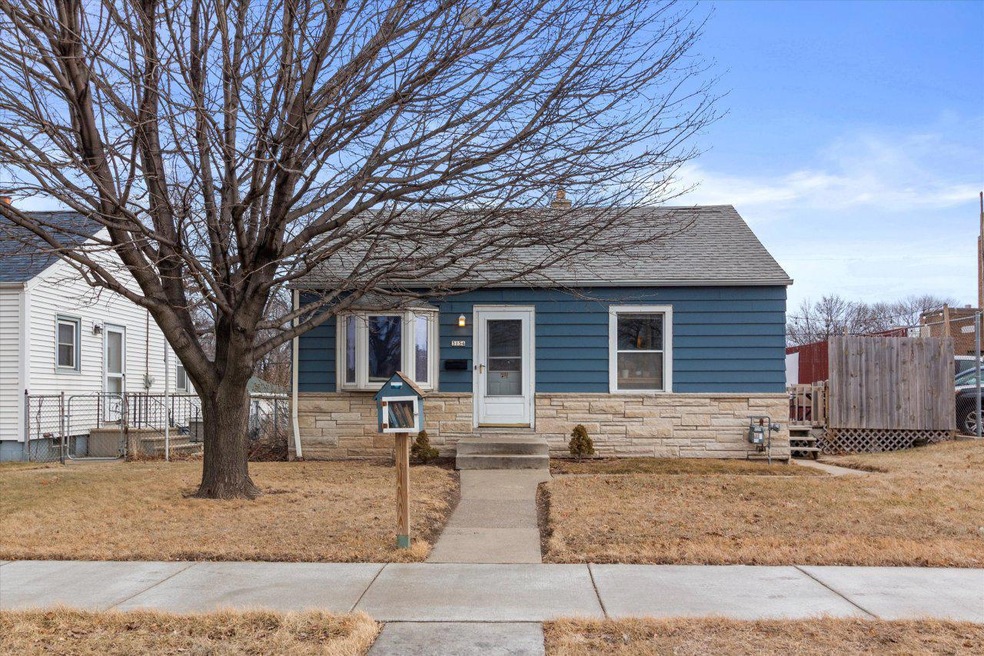 Walkable to everything.