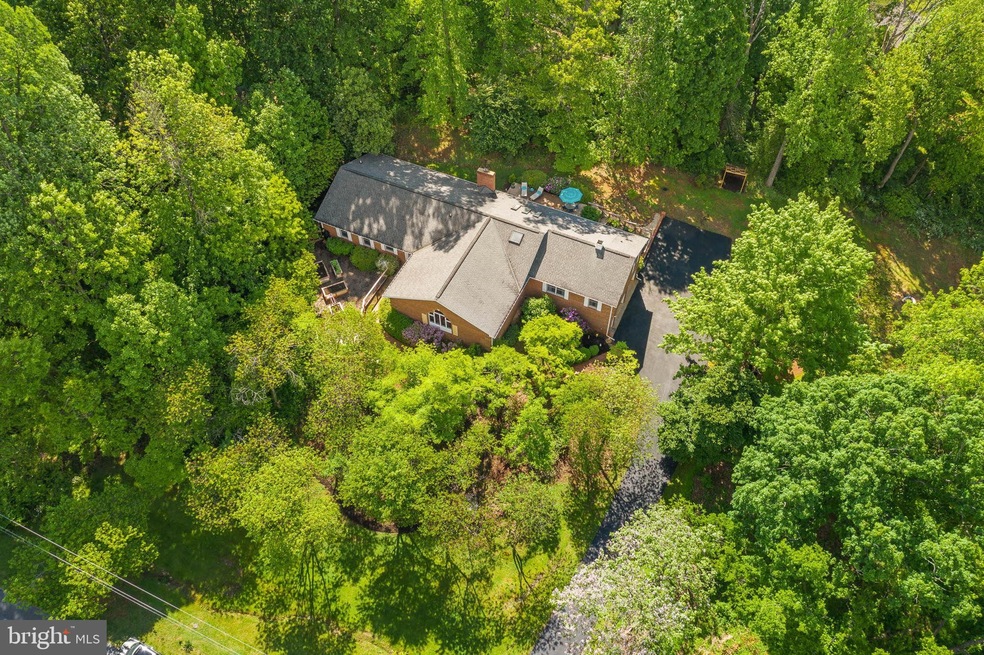 207 Red Hill Rd, Orange, VA 22960 - photo 1