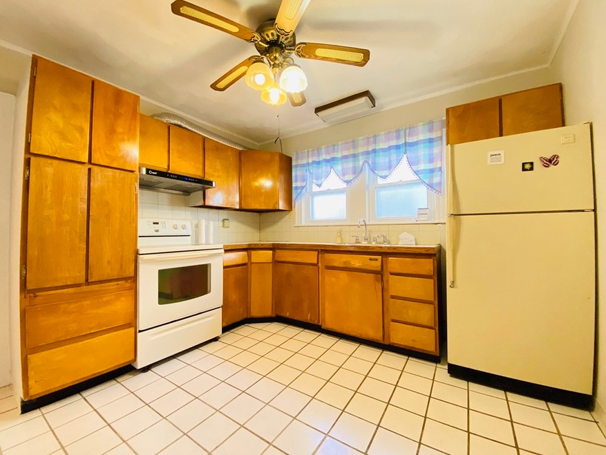 13 Durso Ave unit 1, Malden, MA 02148 - photo 1