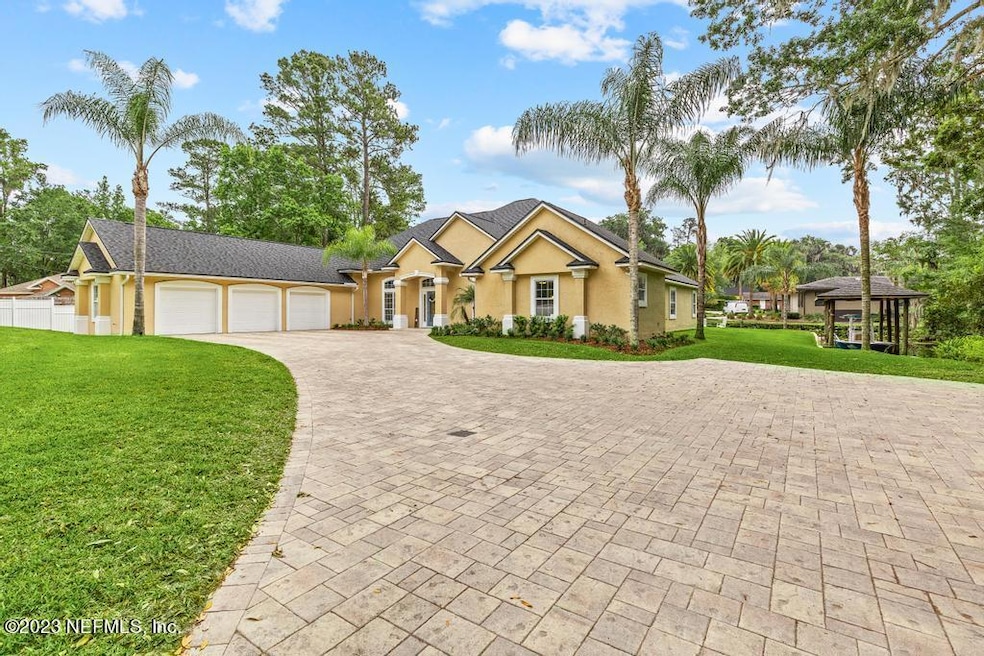 12385 Dogwood-5