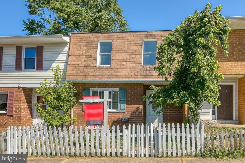 138 Oak Dr, Stafford, VA 22554 - photo 1