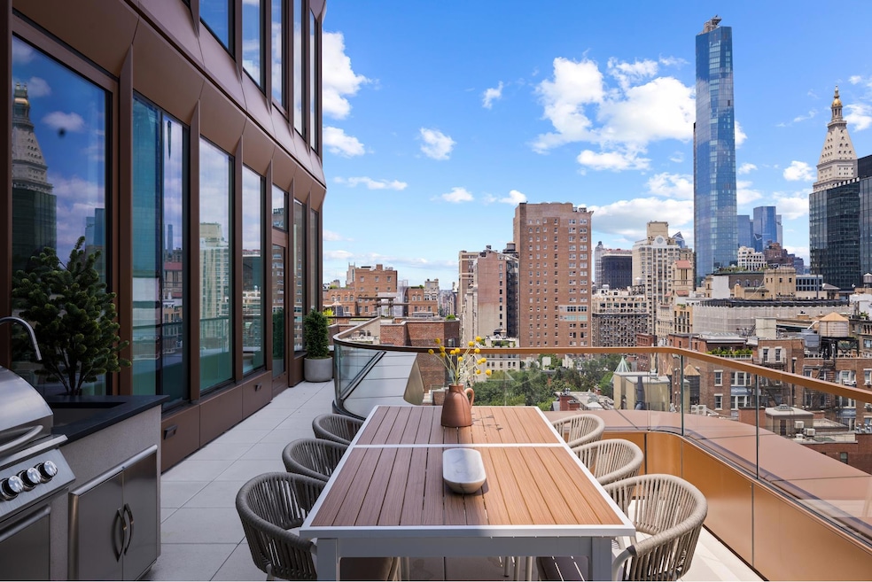 Sold $7,200,000 • Co-Listing Agent