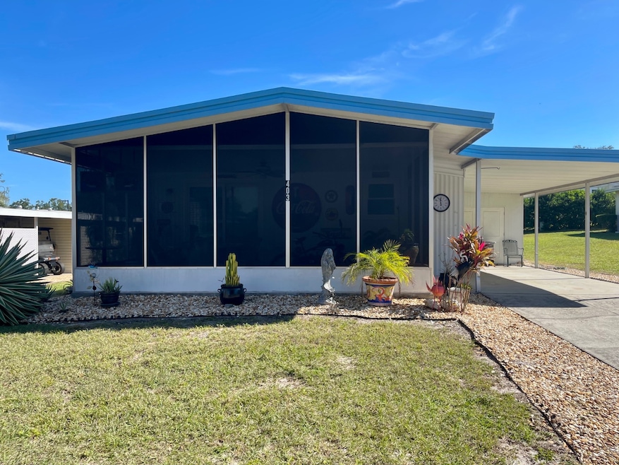 403 Tulip Tree Ln unit 108, Lady Lake, FL 32159 - photo 1