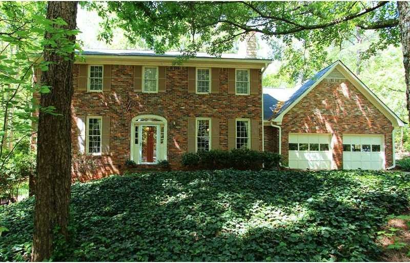 Exterior Front. GREAT 4 BEDROOM 2.5 BATH HOME. IMM