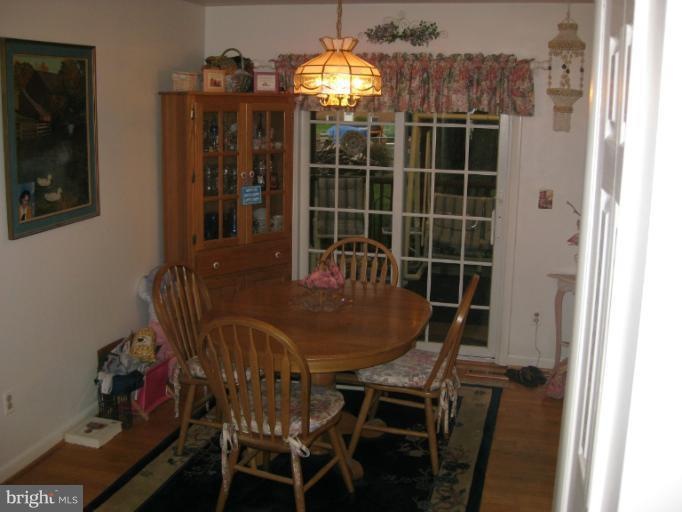 6420 Freedom Ave, Sykesville, MD 21784 - photo 1