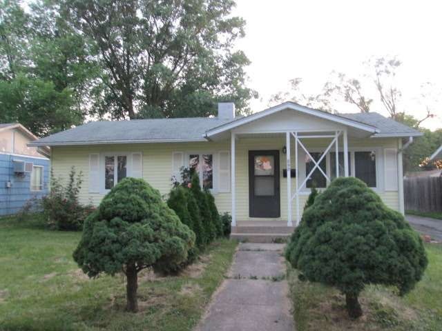 890 Taylor Ave, Aurora, IL 60506 - photo 1