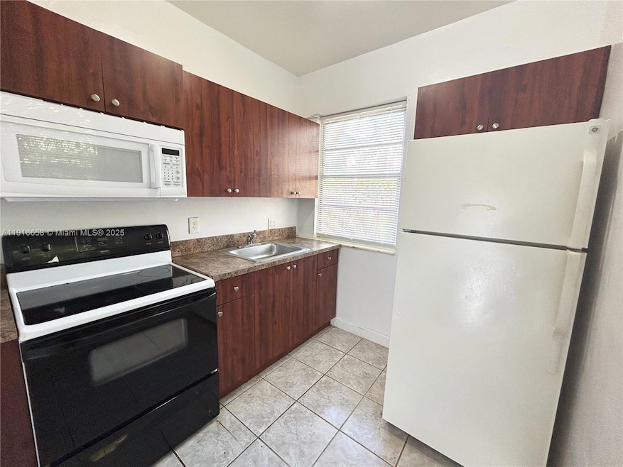 667 NE 86th St unit 3B, Miami, FL 33138 - photo 1