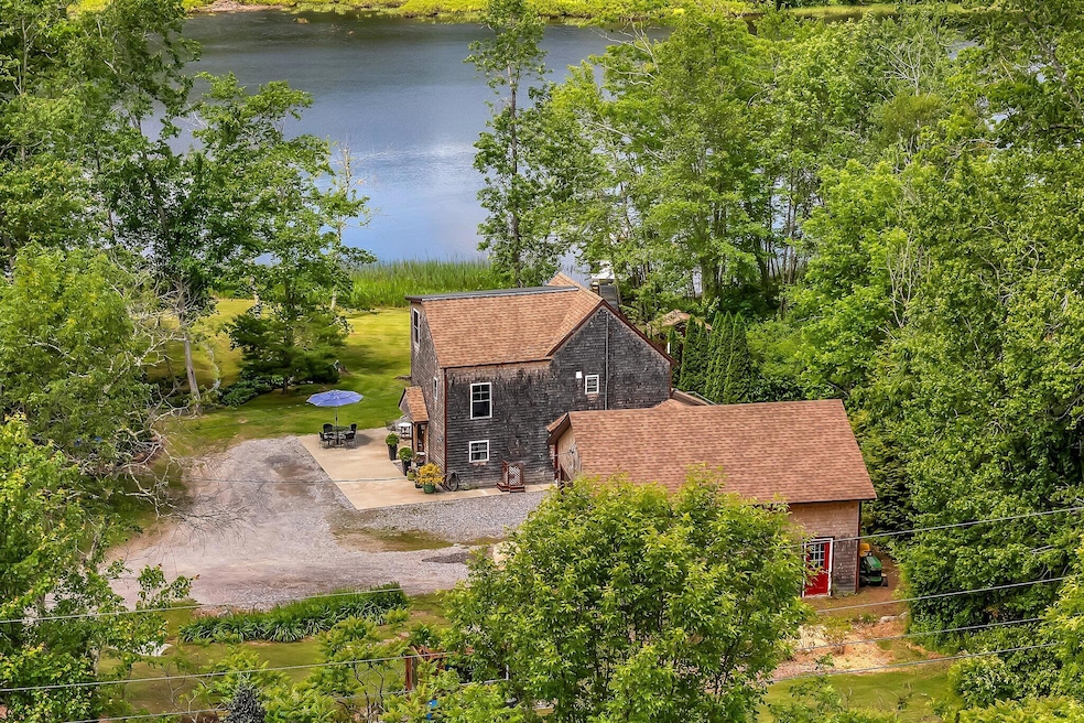 For Sale $875,000