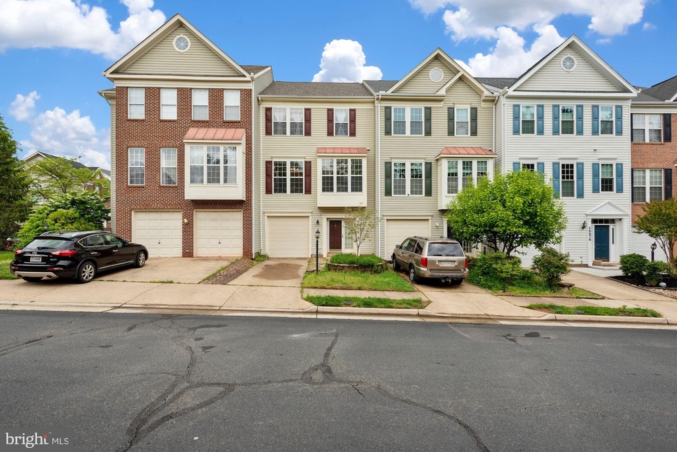 46672 Abigail Terrace, Sterling, VA 20165 - photo 1