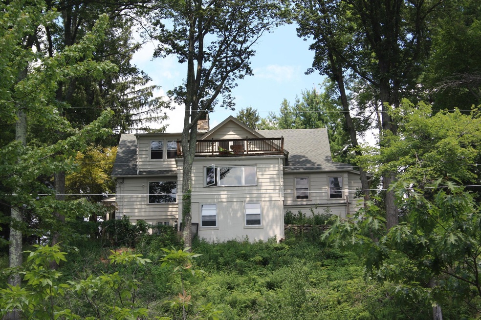 144 Leavitts Branch Rd, Skytop, PA 18357 - photo 1