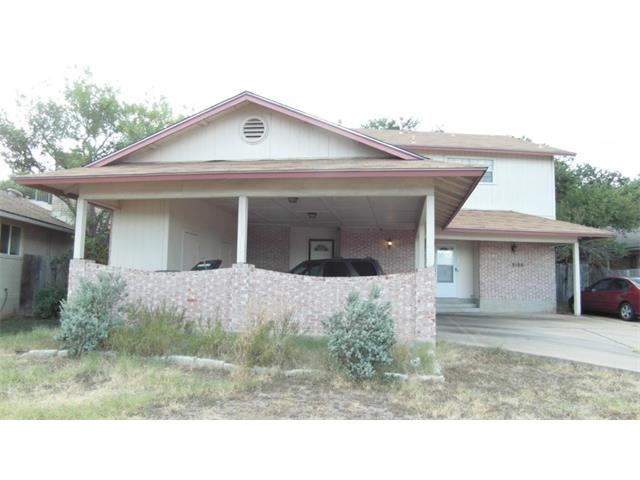 8104 Sonnet, front elevation, large carport