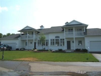 2174 Boardwalk Ct unit 11, Wayland, MI 49348 - photo 1