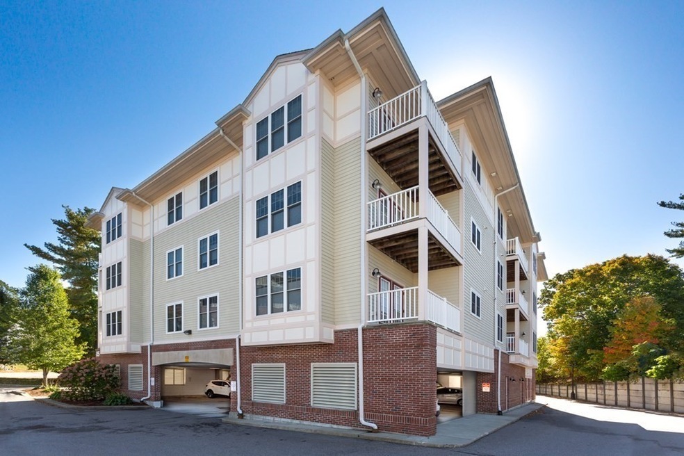 15 Summer St unit 307, Franklin, MA 02038 - photo 1