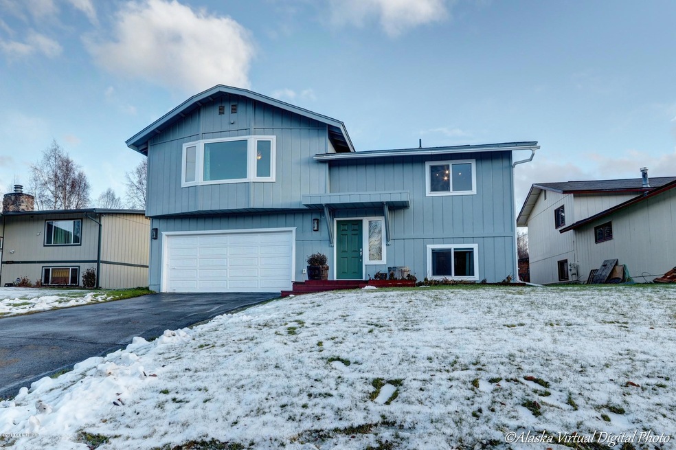 Welcome Home - 6911 Viburnum