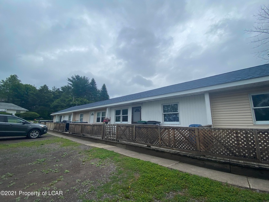 125 Carpenter Rd, Harveys Lake, PA 18618 - photo 1