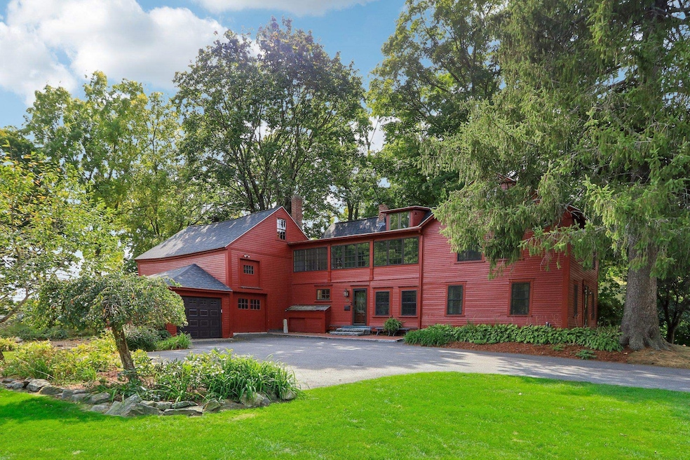 5 Nesmith St, Derry, NH 03038 - photo 1