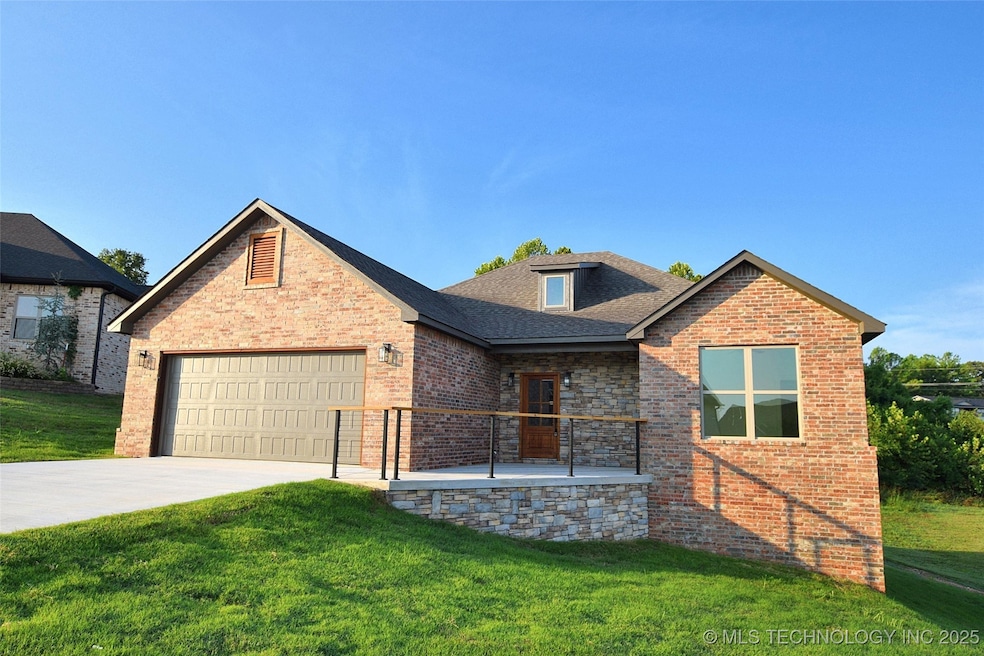 768 E Harlan Dr, Tahlequah, OK 74464 - photo 1