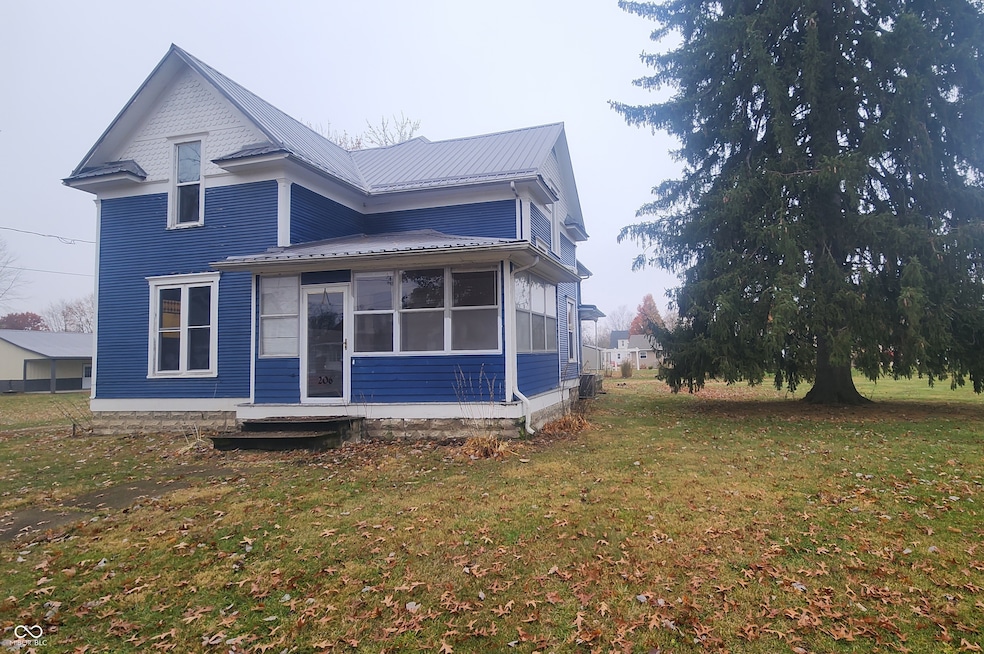 206 S 2nd St, Kingman, IN 47952 - photo 1