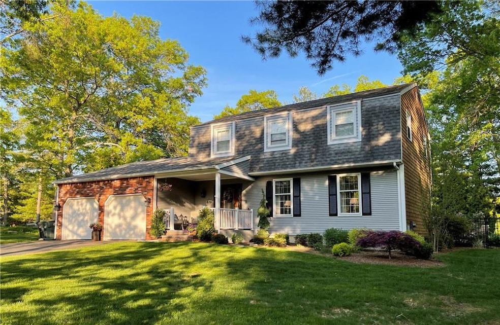 11 Silver Maple Dr, Coventry, RI 02816 - photo 1