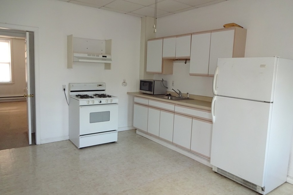 55 Gore St unit 1, Cambridge, MA 02141 - photo 1