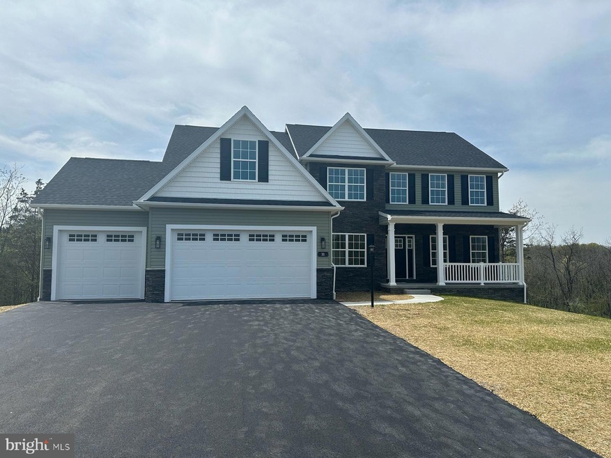 33 Helens Dr, Greencastle, PA 17225 - photo 1
