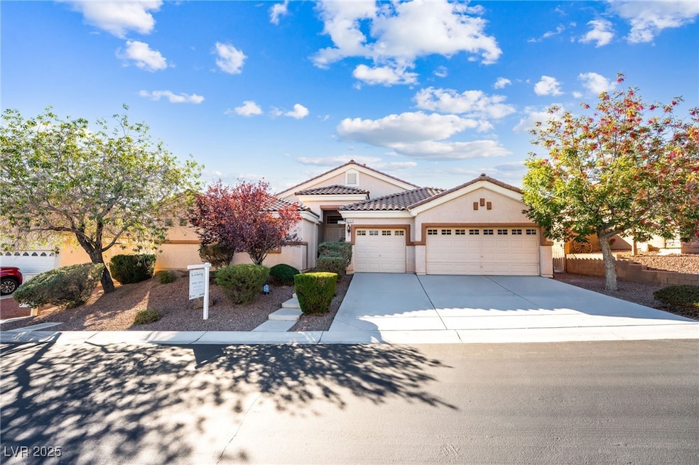 8127 Sweet Dreams Ct, Las Vegas, NV 89131 - photo 1