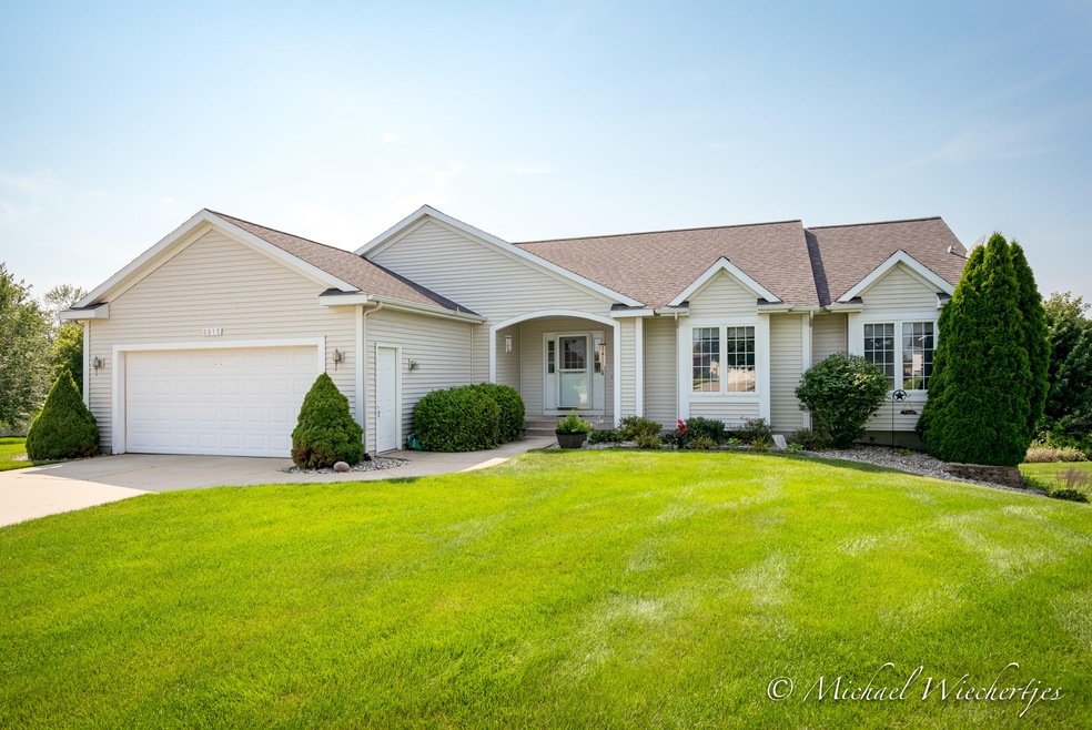 6815 Byron Shores Ct SW, Byron Center, MI 49315 - photo 1