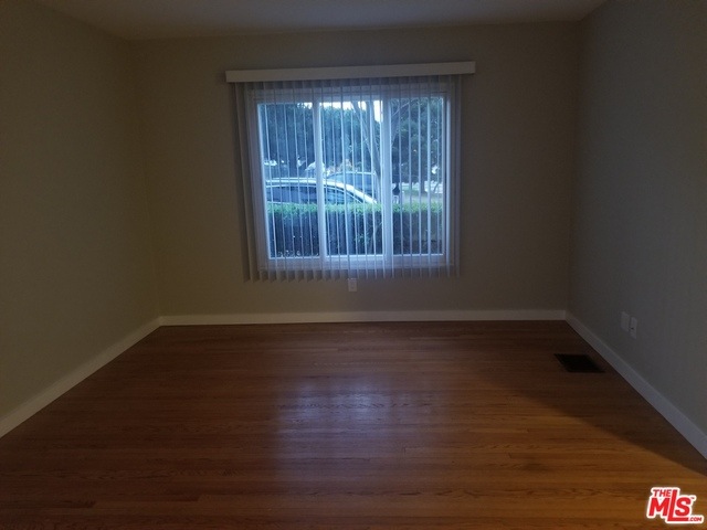 926 E Imperial Ave unit 1, El Segundo, CA 90245 - photo 1