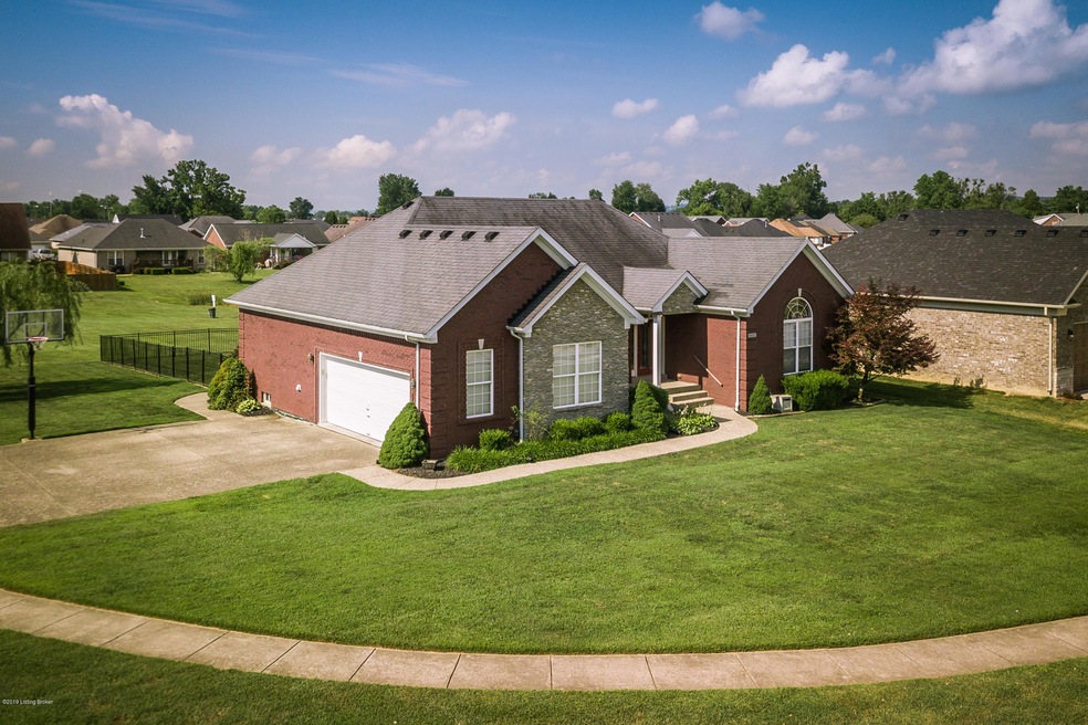 8420 Grandel Forest Way-02