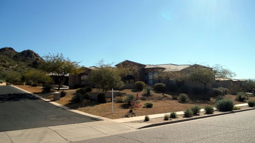 ELEGANT CUSTOM HOME AT TROMONTO ESTATES