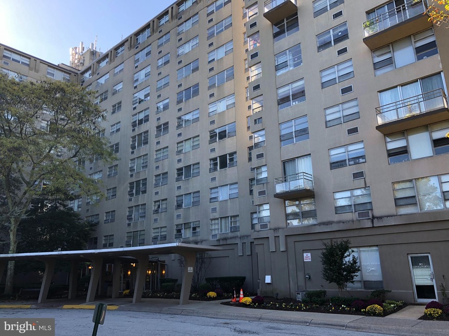 Radnor House unit 821, Bryn Mawr, PA 19010 - photo 1