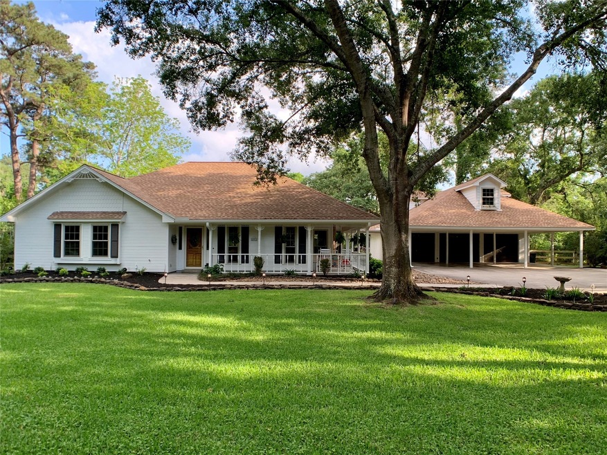 18911 Wildrose Ln, Tomball, TX 77377 - photo 1