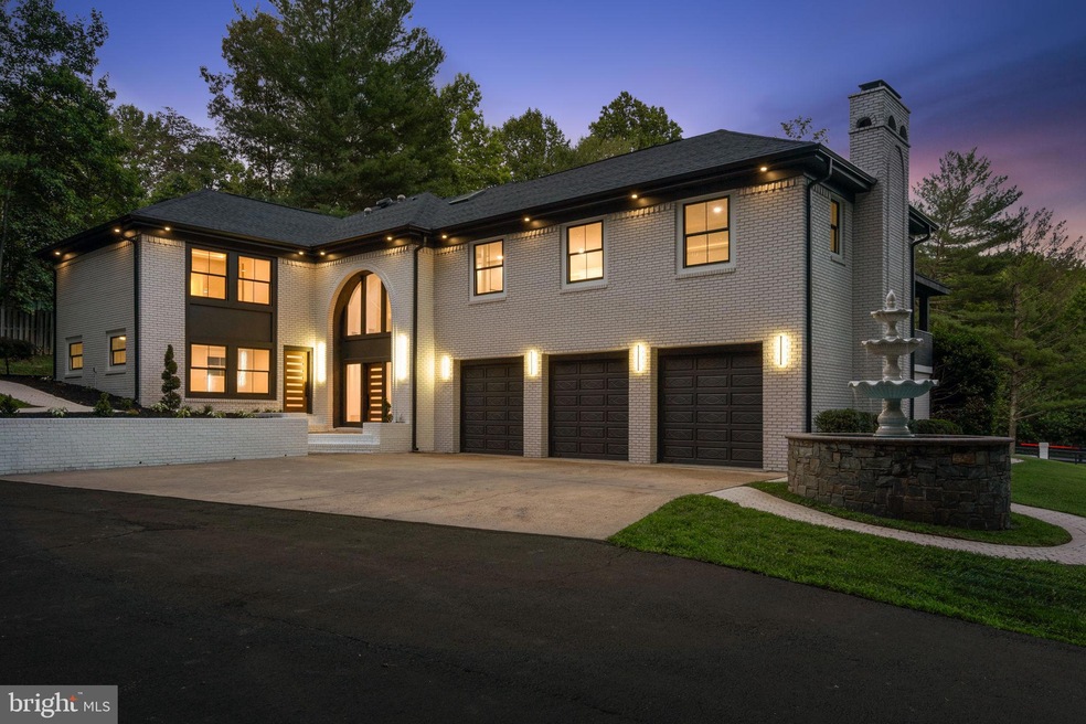 3346 Prosperity Ave, Fairfax, VA 22031 - photo 1