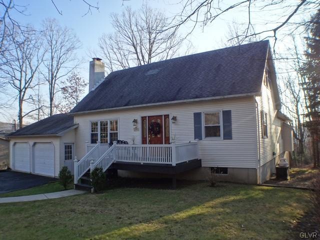 145 W 13th St, Jim Thorpe, PA 18229 - photo 1