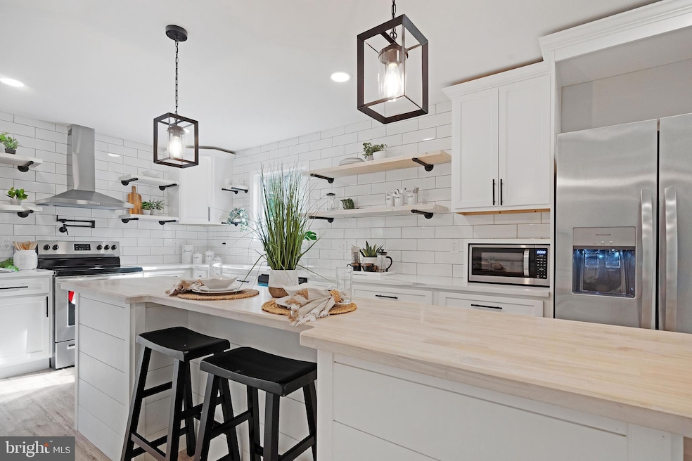 1326 Hidden Stream Dr, Abingdon, MD 21009 - photo 1