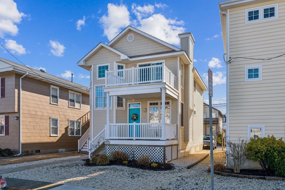Sold $1,340,000 • Co-Listing Agent