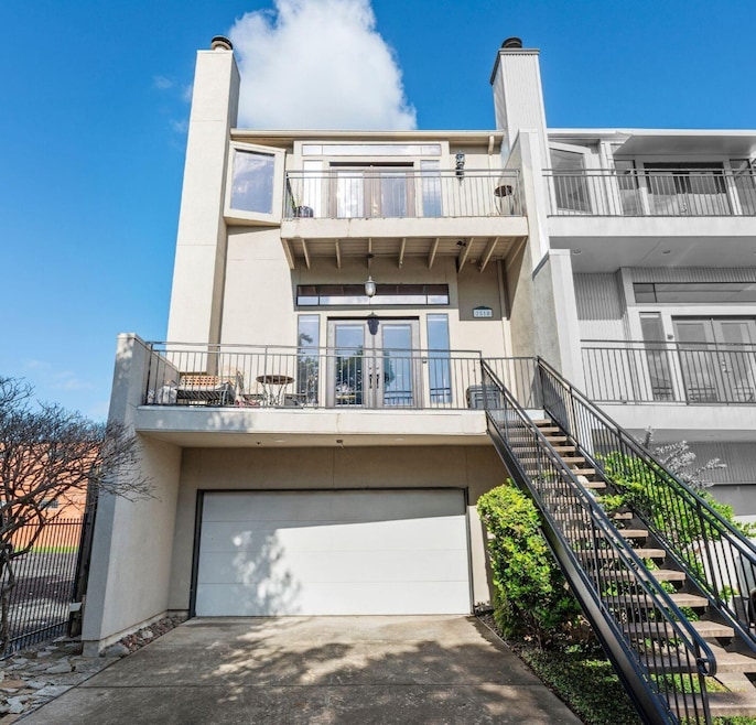 Sold • Co-Listing Agent