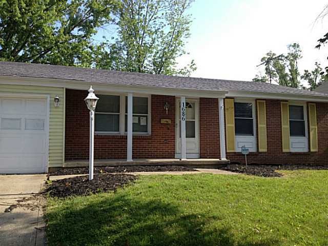 1686 Peardale Rd N, Columbus, OH 43229 - photo 1