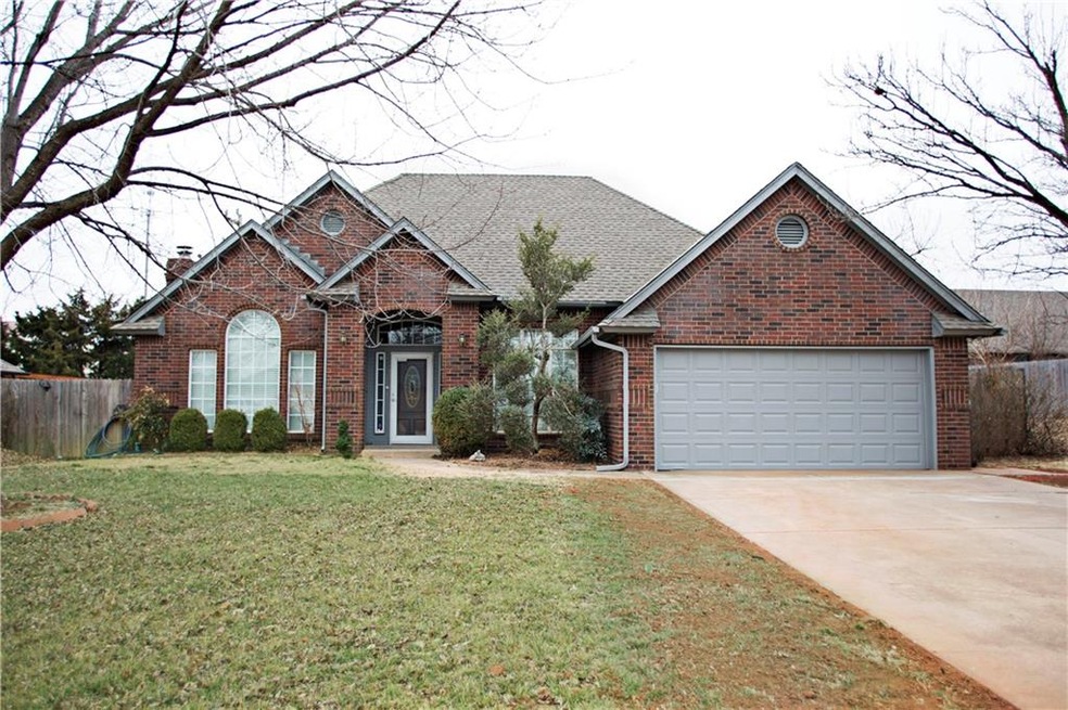 Front view of home.
