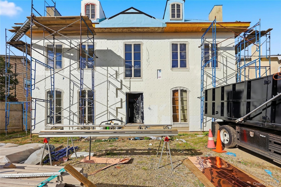 156 Harborview S, Lawrence, NY 11559 - photo 1