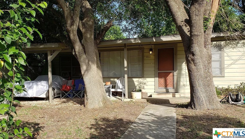 402 Saltillo St, San Marcos, TX 78666 - photo 1