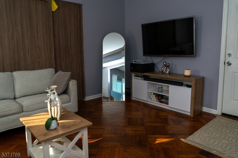 240 Beech St unit 2, Kearny, NJ 07032 - photo 1