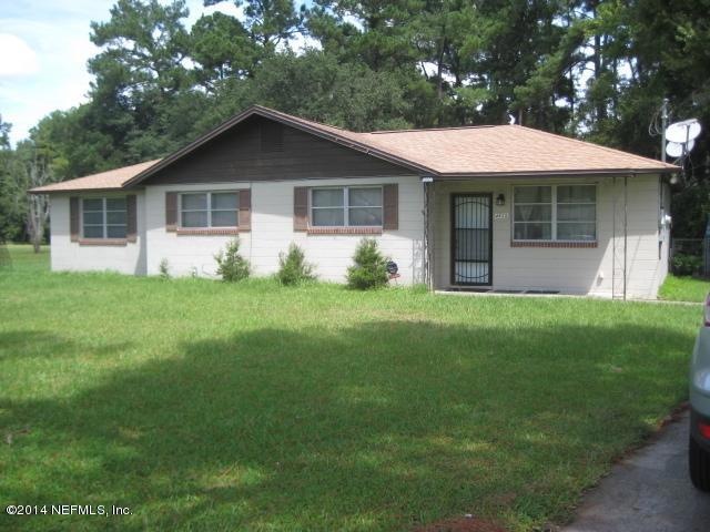 4655 Ortega Farms Blvd, Jacksonville, FL 32210 - photo 1