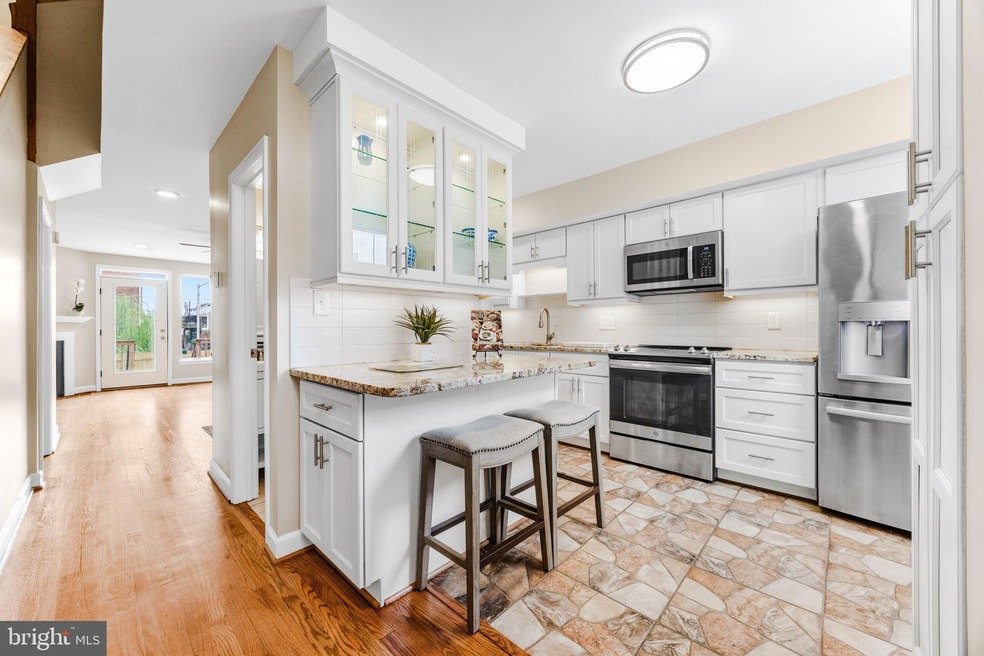 843 Mchenry St, Baltimore, MD 21230 - photo 1