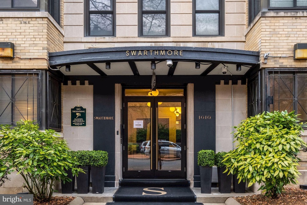 Swarthmore Condos unit 102, Washington, DC 20037 - photo 1