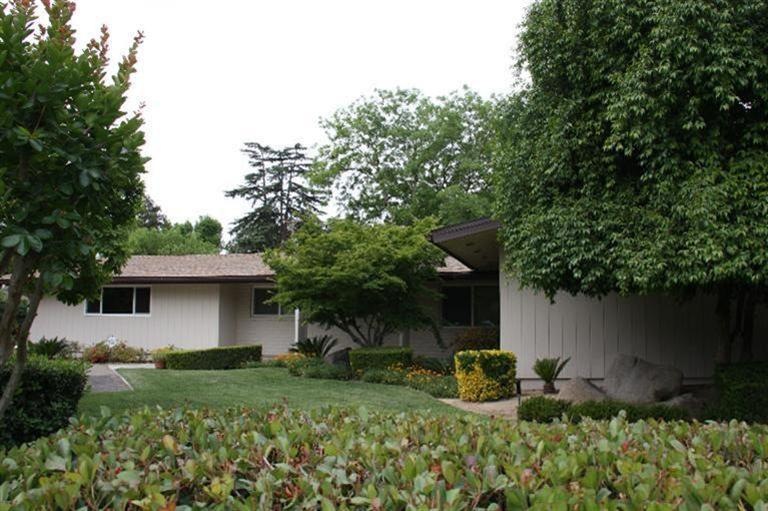Gorgeous curb appeal is partially due to the luxur